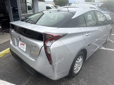 2016 Toyota Prius Three 1.8L I4 4dr   - Photo 8 - Boise, ID 83704