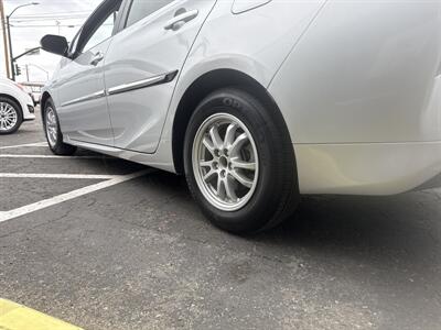 2016 Toyota Prius Three 1.8L I4 4dr   - Photo 6 - Boise, ID 83704