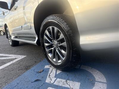 2015 Lexus GX Luxury AWD 4.6L 4dr   - Photo 24 - Boise, ID 83704