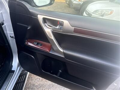 2015 Lexus GX Luxury AWD 4.6L 4dr   - Photo 28 - Boise, ID 83704