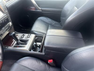 2015 Lexus GX Luxury AWD 4.6L 4dr   - Photo 37 - Boise, ID 83704