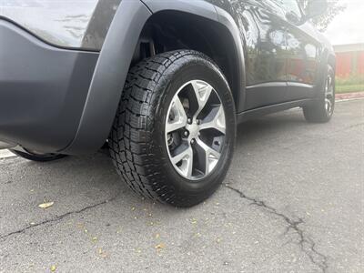 2018 Jeep Cherokee Trailhawk 4WD 4dr   - Photo 5 - Boise, ID 83704