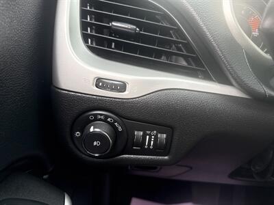 2018 Jeep Cherokee Trailhawk 4WD 4dr   - Photo 40 - Boise, ID 83704