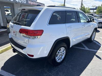 2018 Jeep Grand Cherokee Laredo E 4WD 3.6L 4d   - Photo 4 - Boise, ID 83704