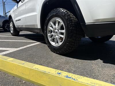 2018 Jeep Grand Cherokee Laredo E 4WD 3.6L 4d   - Photo 6 - Boise, ID 83704