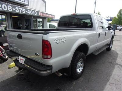 2004 Ford F-250 XLT 4WD 5.4L 4dr   - Photo 4 - Boise, ID 83704