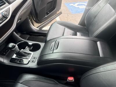 2016 Toyota Highlander XLE 4WD 3.5L V6 4dr   - Photo 33 - Boise, ID 83704