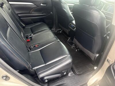 2016 Toyota Highlander XLE 4WD 3.5L V6 4dr   - Photo 23 - Boise, ID 83704