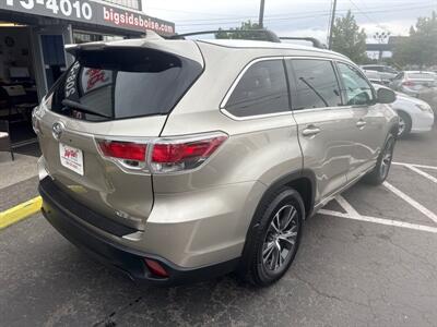 2016 Toyota Highlander XLE 4WD 3.5L V6 4dr   - Photo 5 - Boise, ID 83704