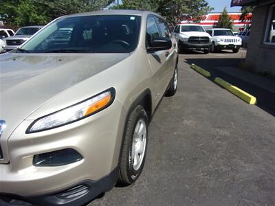 2015 Jeep Cherokee Sport 4WD 2.4L 4dr   - Photo 13 - Boise, ID 83704