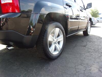 2012 Jeep Patriot Limited 4WD 2.4L 4dr   - Photo 5 - Boise, ID 83704