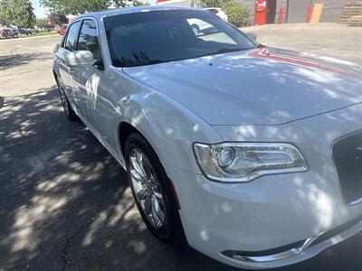 2019 Chrysler 300 Series Touring L AWD 3.6L 4   - Photo 14 - Boise, ID 83704