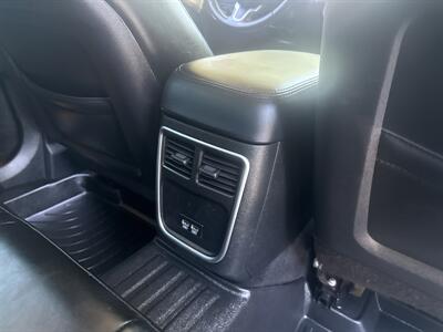 2019 Chrysler 300 Series Touring L AWD 3.6L 4   - Photo 29 - Boise, ID 83704