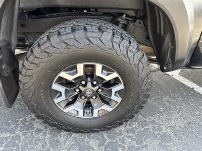 2016 Toyota Tacoma TRD Off-Road   - Photo 10 - Boise, ID 83704