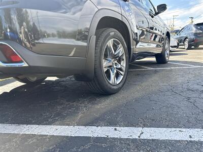 2018 Toyota Highlander Limited AWD 3.5L 4dr   - Photo 5 - Boise, ID 83704