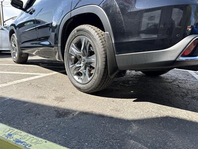 2018 Toyota Highlander Limited AWD 3.5L 4dr   - Photo 6 - Boise, ID 83704