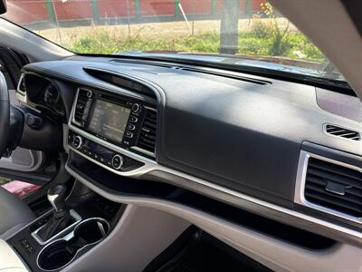 2018 Toyota Highlander Limited AWD 3.5L 4dr   - Photo 25 - Boise, ID 83704