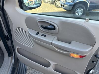 2003 Ford F-150 XLT 4WD 5.4L V8 4dr   - Photo 24 - Boise, ID 83704