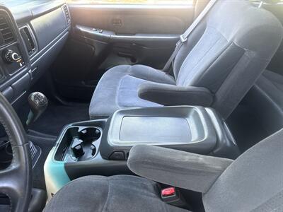 2001 Chevrolet Silverado 2500 LS 4WD 6.6L V8 4dr   - Photo 34 - Boise, ID 83704