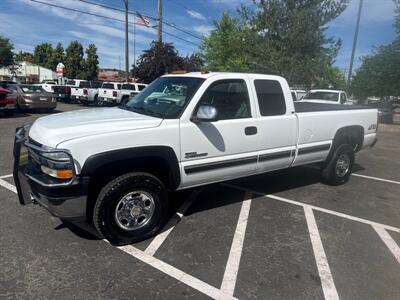2001 Chevrolet Silverado 2500 LS 4WD 6.6L V8 4dr   - Photo 2 - Boise, ID 83704