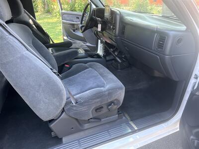 2001 Chevrolet Silverado 2500 LS 4WD 6.6L V8 4dr   - Photo 18 - Boise, ID 83704