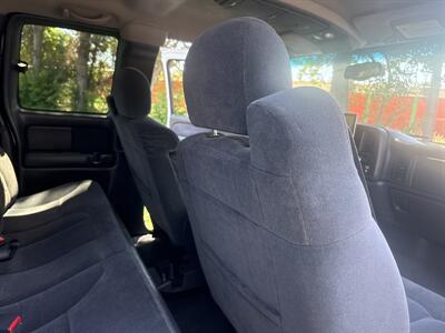 2001 Chevrolet Silverado 2500 LS 4WD 6.6L V8 4dr   - Photo 32 - Boise, ID 83704