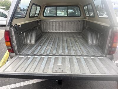 2001 Chevrolet Silverado 2500 4WD 6.0L V8 4dr   - Photo 16 - Boise, ID 83704