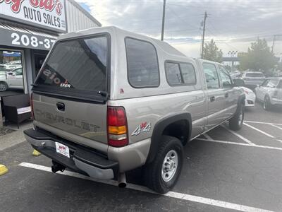 2001 Chevrolet Silverado 2500 4WD 6.0L V8 4dr   - Photo 4 - Boise, ID 83704