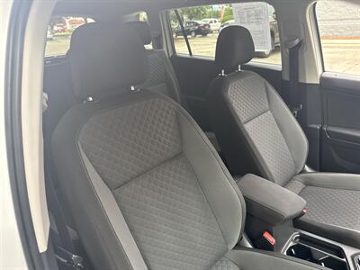 2018 Volkswagen Tiguan 2.0T S 4Motion 4dr   - Photo 29 - Boise, ID 83704