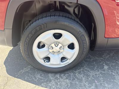 2014 Jeep Cherokee Sport 4WD 2.4L I4 4d   - Photo 11 - Boise, ID 83704
