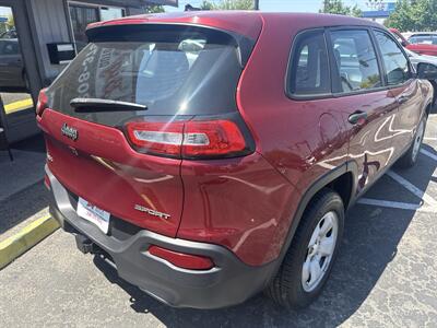 2014 Jeep Cherokee Sport 4WD 2.4L I4 4d   - Photo 8 - Boise, ID 83704