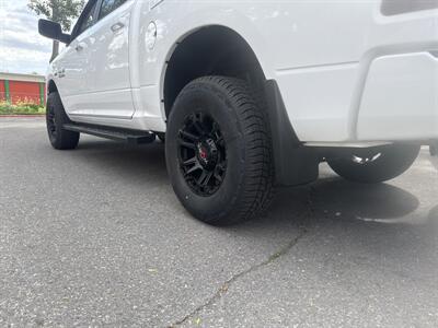 2015 RAM 1500 Sport 4WD 5.7L 4dr   - Photo 22 - Boise, ID 83704