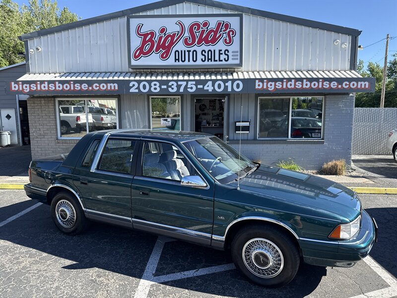 Emerald Green Pearl Metallic 1993 Chrysler Le Baron Landau Sedan Sedan Front-Wheel Drive Automatic