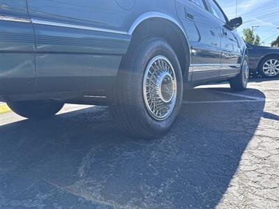 1993 Chrysler Le Baron Landau 3.0L V6 4dr   - Photo 5 - Boise, ID 83704