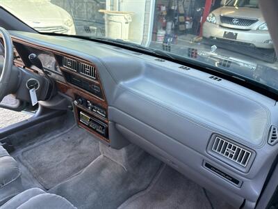 1993 Chrysler Le Baron Landau 3.0L V6 4dr   - Photo 22 - Boise, ID 83704