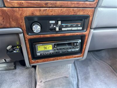 1993 Chrysler Le Baron Landau 3.0L V6 4dr   - Photo 30 - Boise, ID 83704
