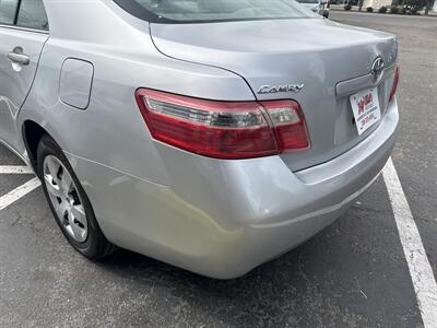 2007 Toyota Camry LE 2.4L I4 4dr   - Photo 7 - Boise, ID 83704