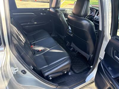 2017 Toyota Highlander Limited AWD 3.5L 4dr   - Photo 22 - Boise, ID 83704
