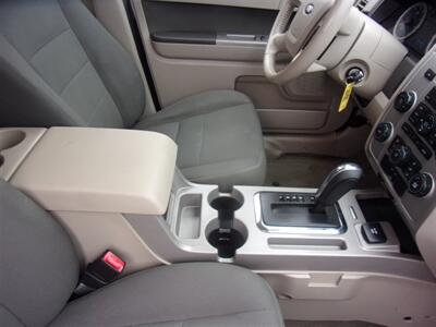 2009 Ford Escape Hybrid Base AWD 2.5L I4 4dr   - Photo 28 - Boise, ID 83704