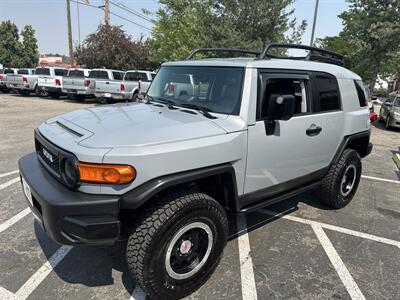 2013 Toyota FJ Cruiser   - Photo 2 - Boise, ID 83704