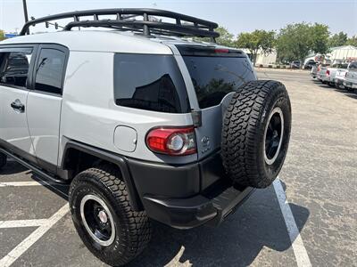 2013 Toyota FJ Cruiser   - Photo 7 - Boise, ID 83704