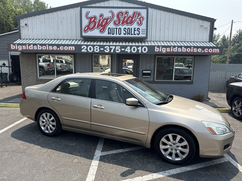 2006 Honda Accord EX w/Leather   - Photo 1 - Boise, ID 83704