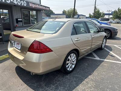 2006 Honda Accord EX w/Leather   - Photo 4 - Boise, ID 83704