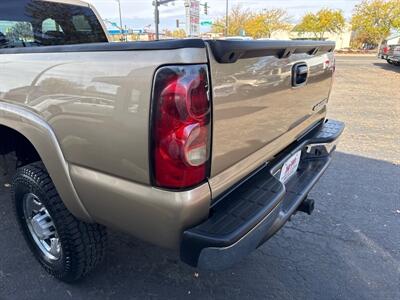 2005 Chevrolet Silverado 3500 Extended C 4WD ExtCab 6.6L 4dr   - Photo 7 - Boise, ID 83704