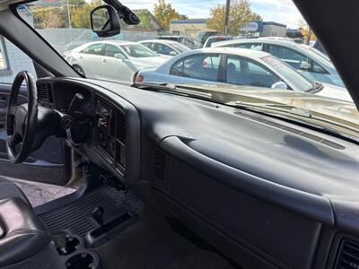 2005 Chevrolet Silverado 3500 Extended C 4WD ExtCab 6.6L 4dr   - Photo 26 - Boise, ID 83704