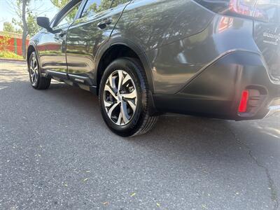 2020 Subaru Outback Limited AWD 2.5L 4dr   - Photo 6 - Boise, ID 83704