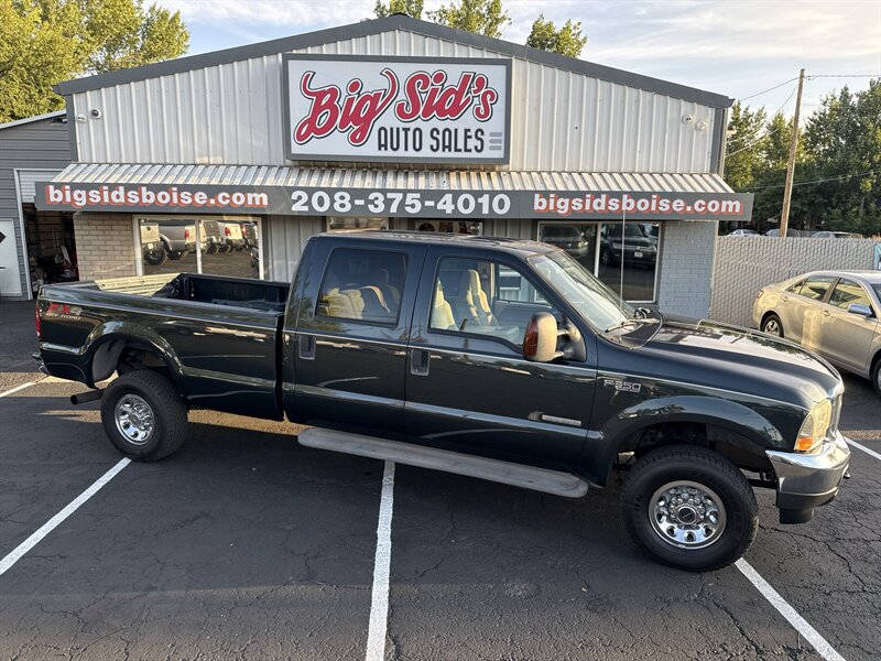 2004 Ford F-350 XLT 4WD 6.0L V8 4dr  