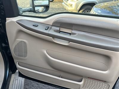 2004 Ford F-350 XLT 4WD 6.0L V8 4dr   - Photo 24 - Boise, ID 83704