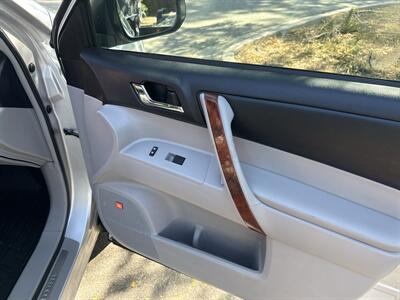 2013 Toyota Highlander Limited AWD 3.5L 4dr   - Photo 22 - Boise, ID 83704