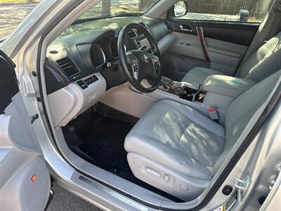 2013 Toyota Highlander Limited AWD 3.5L 4dr   - Photo 17 - Boise, ID 83704